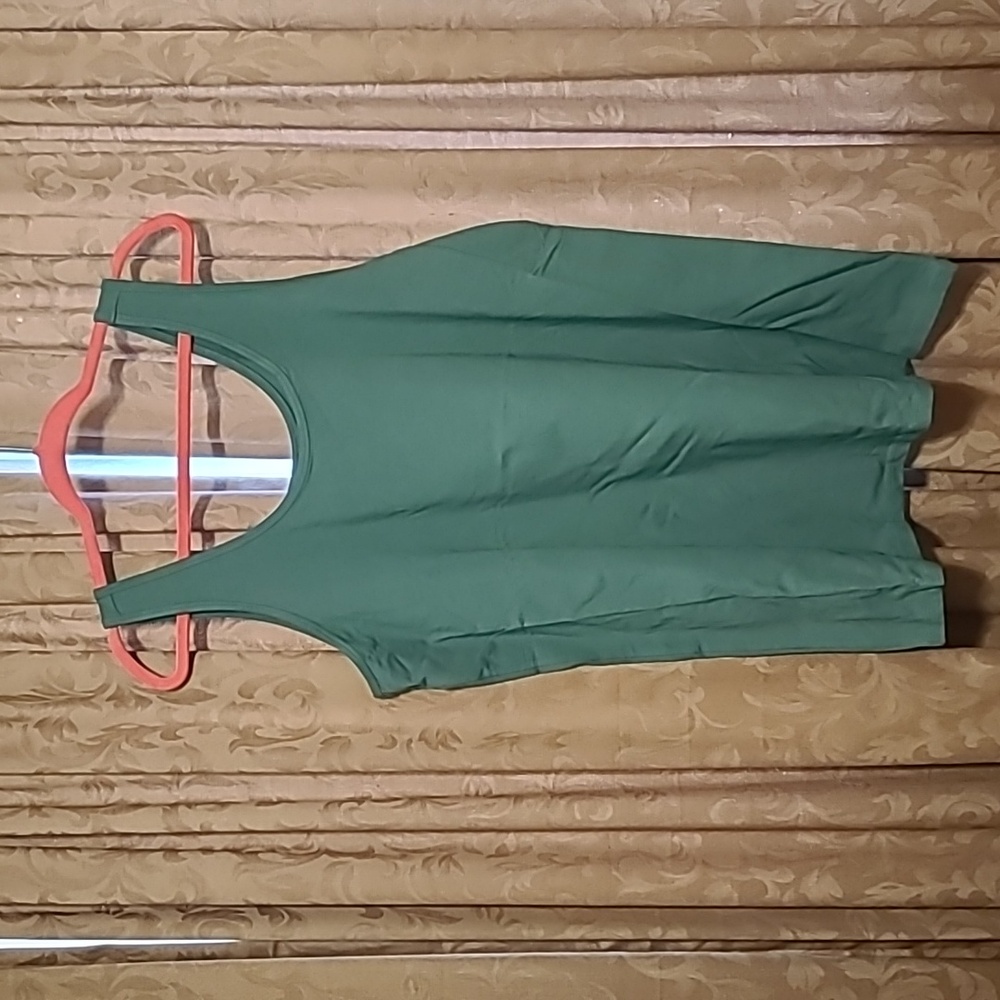 Torrid tank top - green